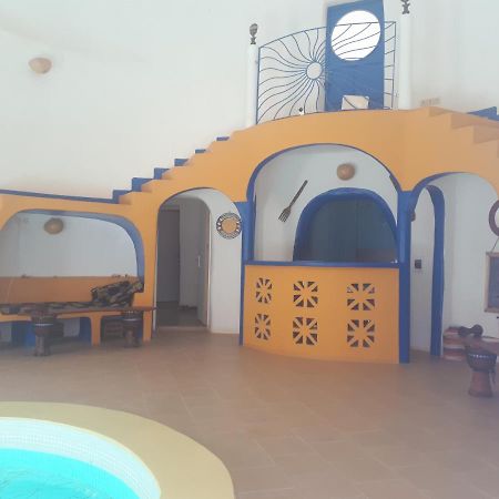 La Maison Blanche Deni Biram Ndao Εξωτερικό φωτογραφία